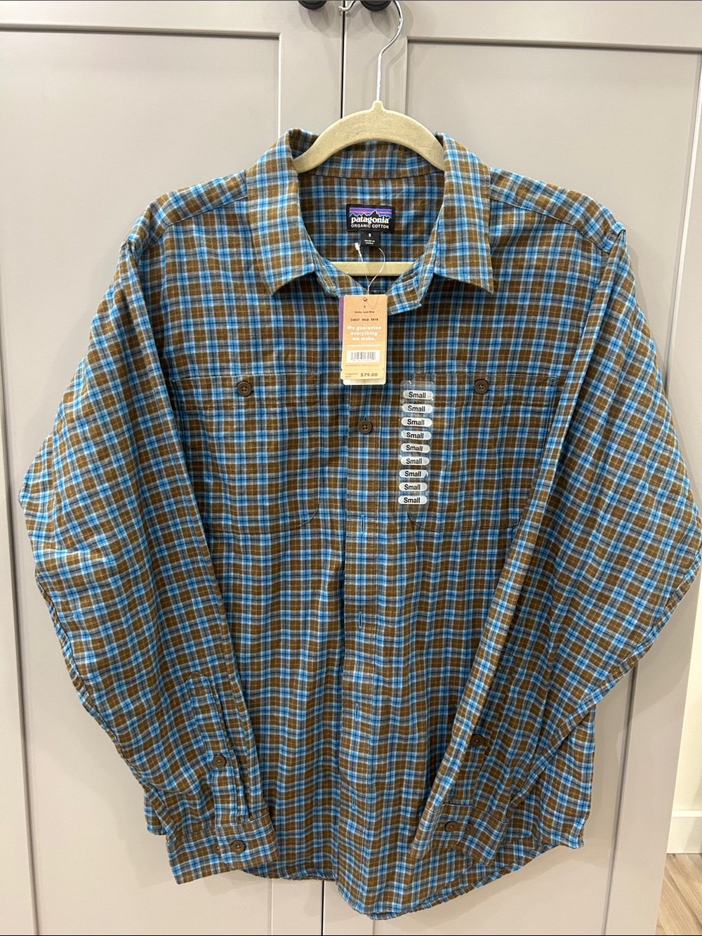 NWT Patagonia Mens Organic Cotton Long Sleeve Button Down Shirt Small Blue Plaid